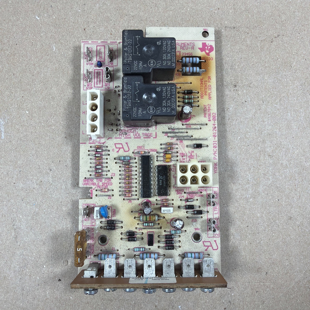 TESTED🔥 York Luxaire Coleman 031-01264-002 Furnace Control Circuit Board