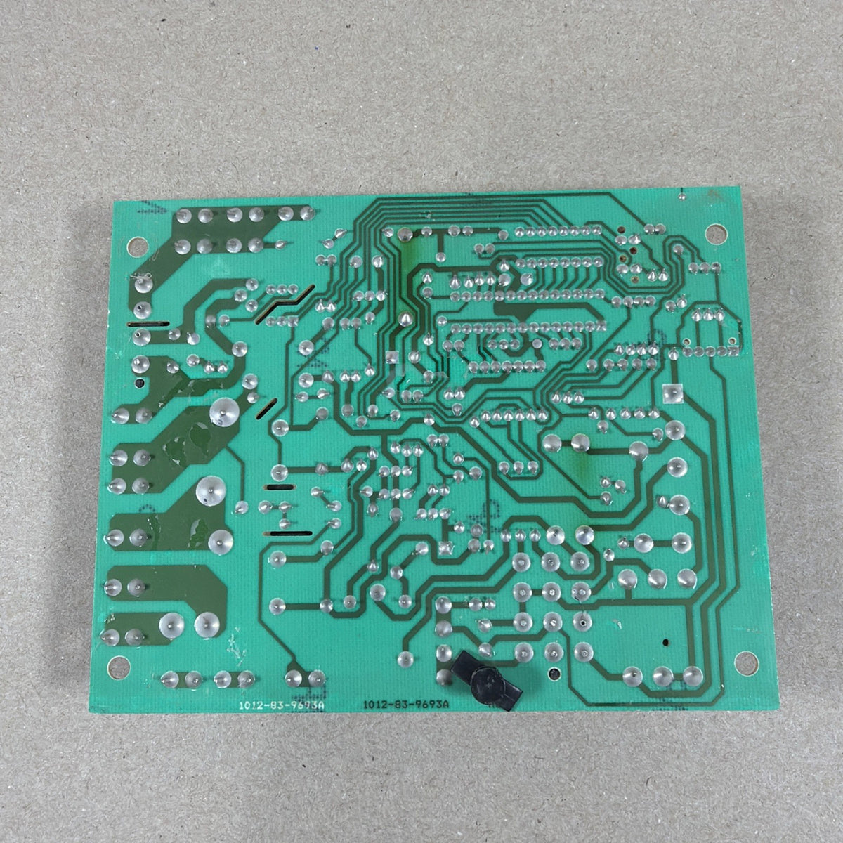 TESTED🔥. LENNOX 1012-83-9693A FURNACE CONTROL BOARD 100973-01.  1012-969