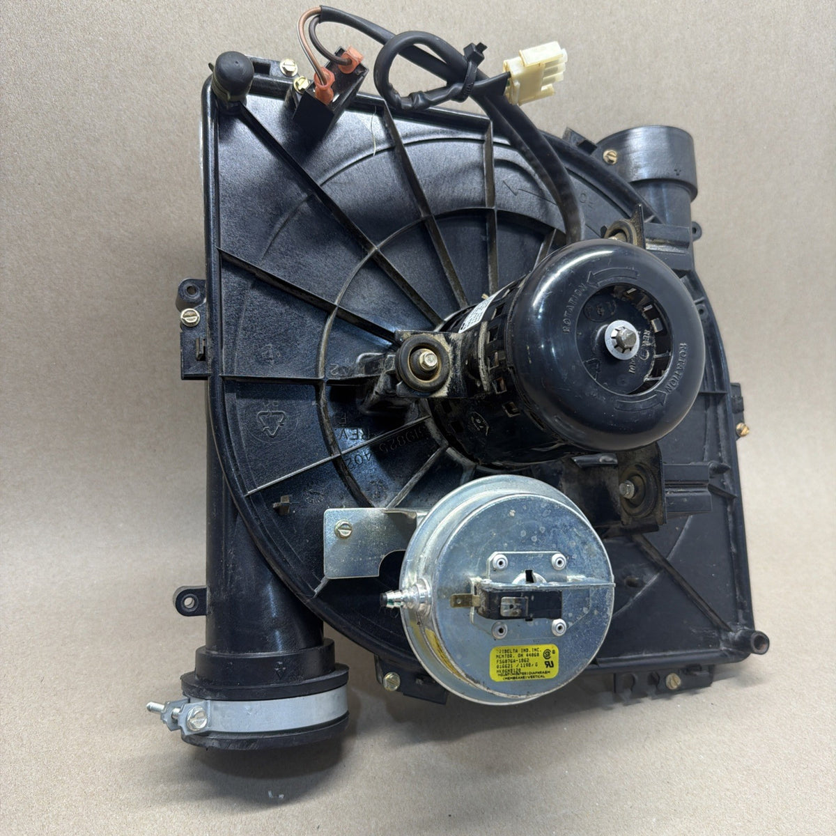 🔥 A.O. SMITH JE1D013N Carrier Bryant Draft Inducer Blower HC27CB119