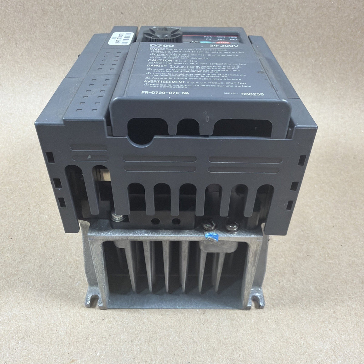 TESTED🔥 Mitsubishi FR-D720-100-NA Inverter VFD Drive 2.2kW 3HP 3-Phase