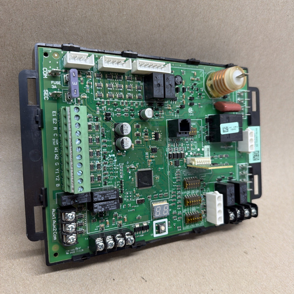 TESTED✅ 62-104061-03-00 S9233F2019 OEM Control Board of Rheem Furnace