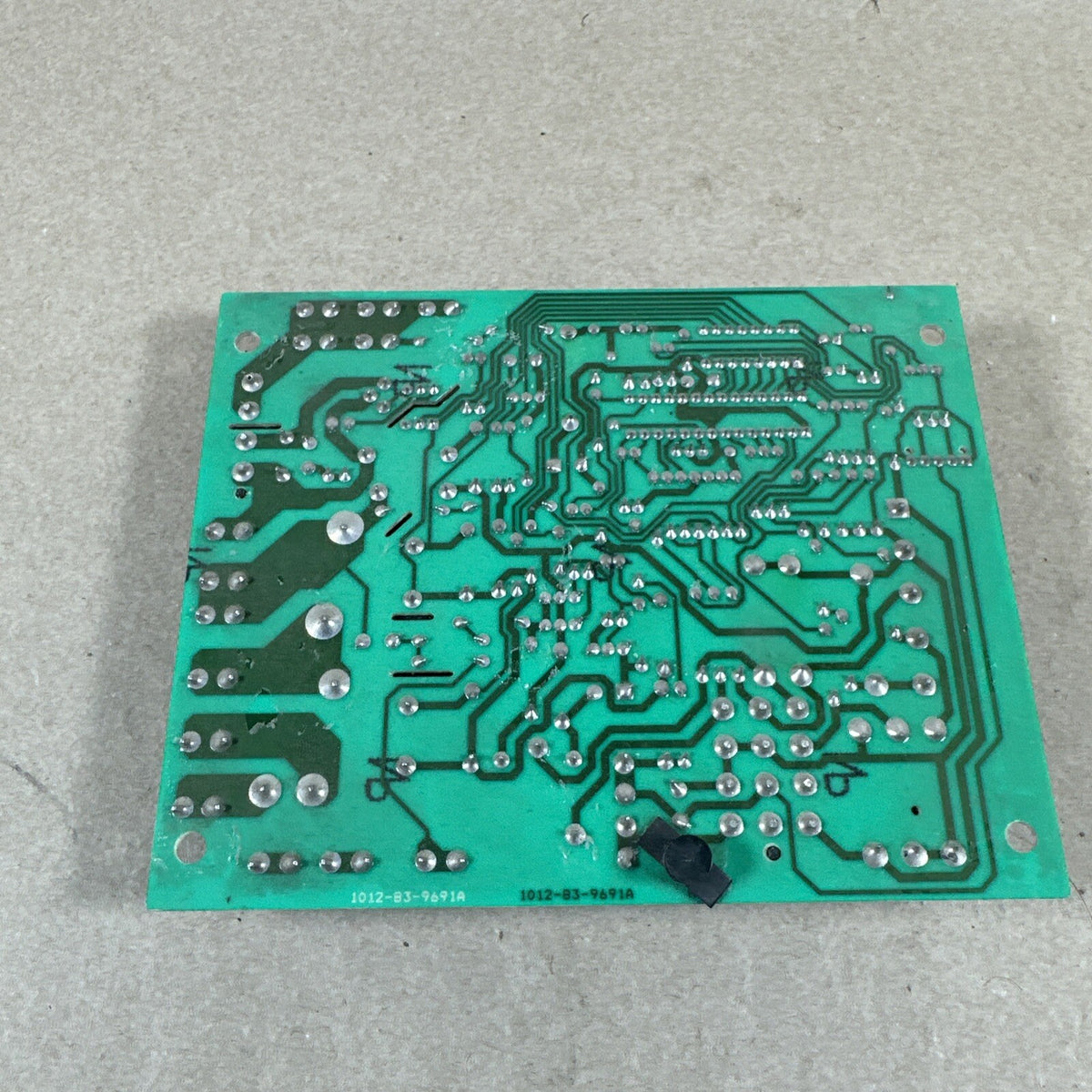 Furnace Control Circuit Board 1012-83-969 78M4701 Lennox.  1012-83-9691A  (H338)