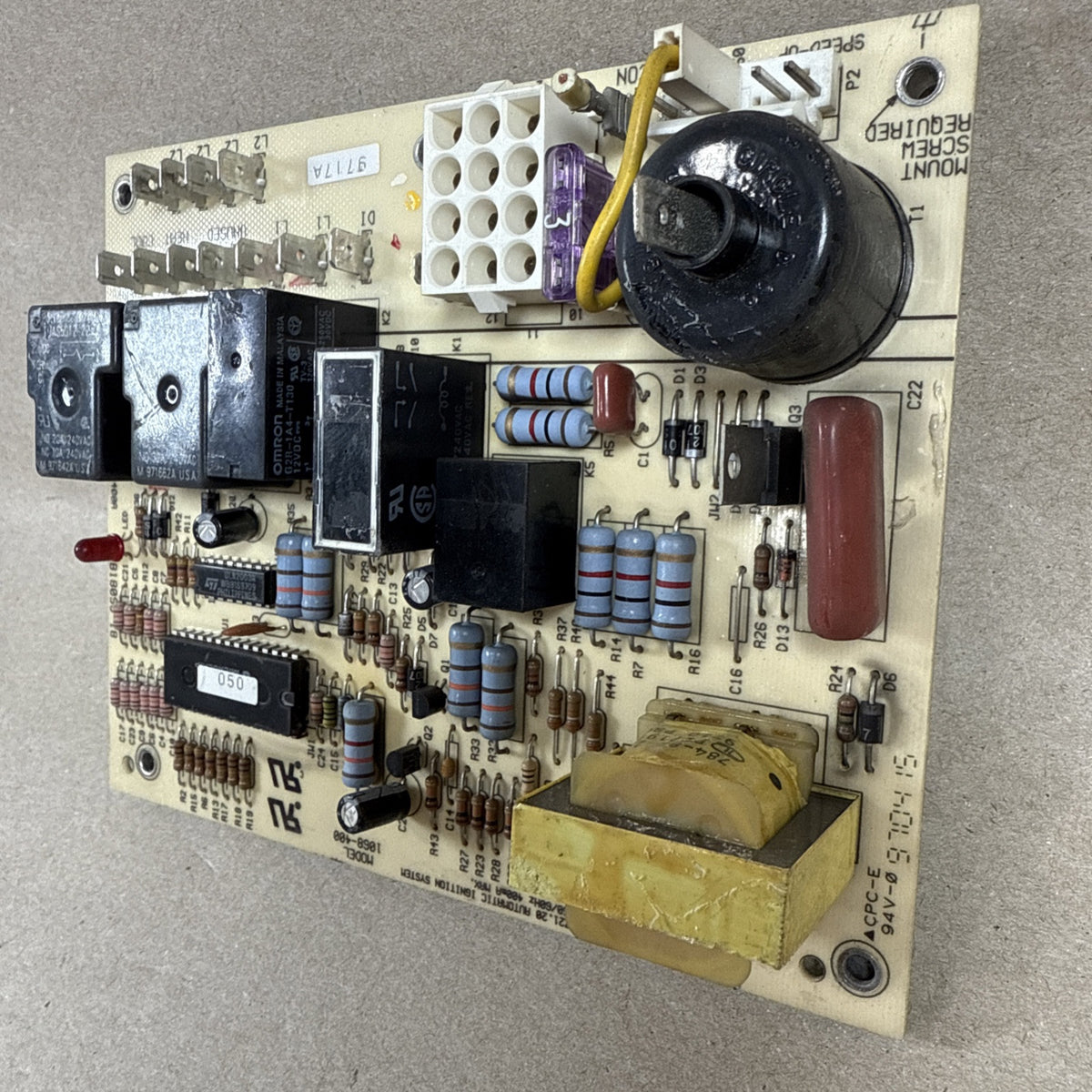 TESTED🔥🔥  Rheem Ruud Control Board 1068-400    1068-83-400A (L7)
