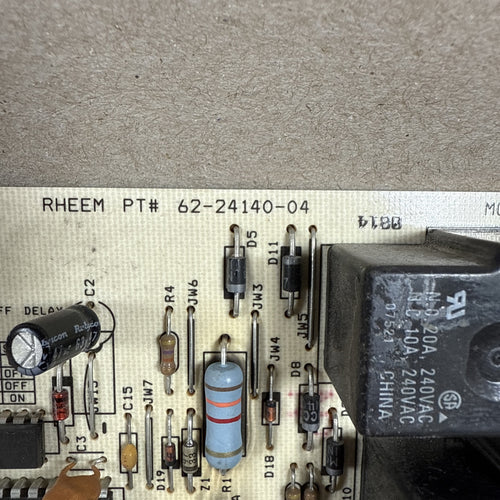 1028-83-9284A    1028-928A.  62-24140-04 Rheem furnace OEM control Board (L11)
